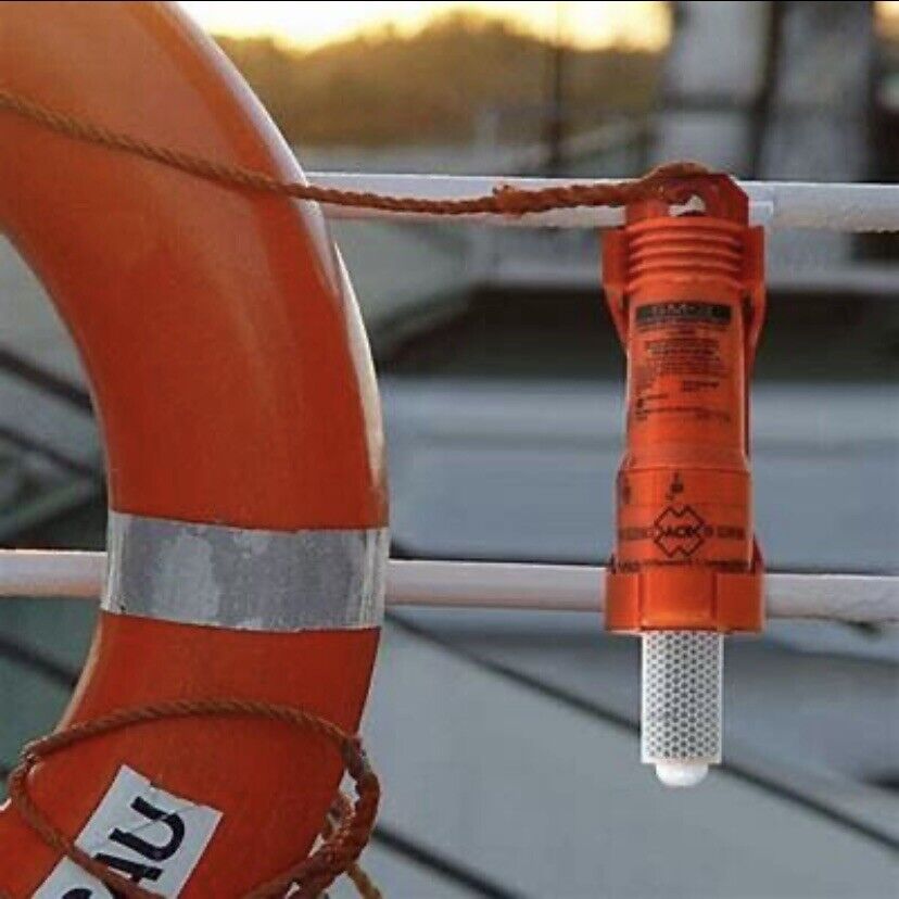 ACR SM-3 AUTOMATIC COB MARKER LIGHT STROBE USCG/SOLAS