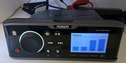 Fusion MS-UD750 Bluetooth/SXM Marine Stereo